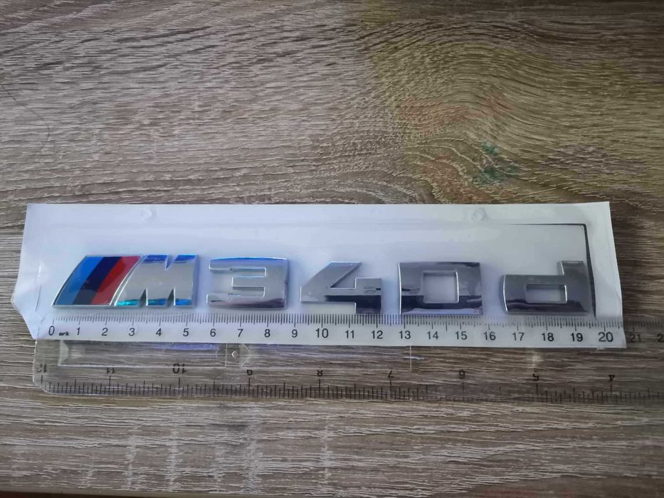 BMW М340d сребриста емблема лого