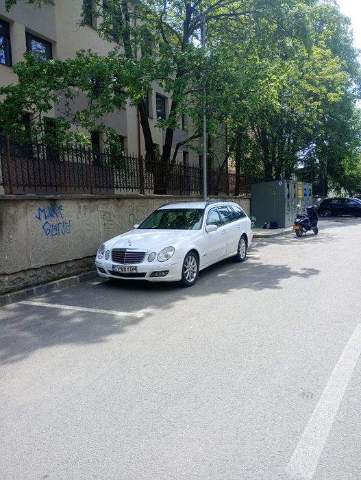 Mercedes W211 E320 6L