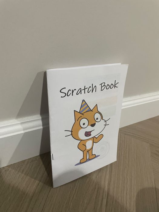 Продаю книгу scratch