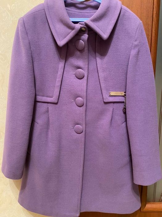 Продам детское пальто с отличном состоянии