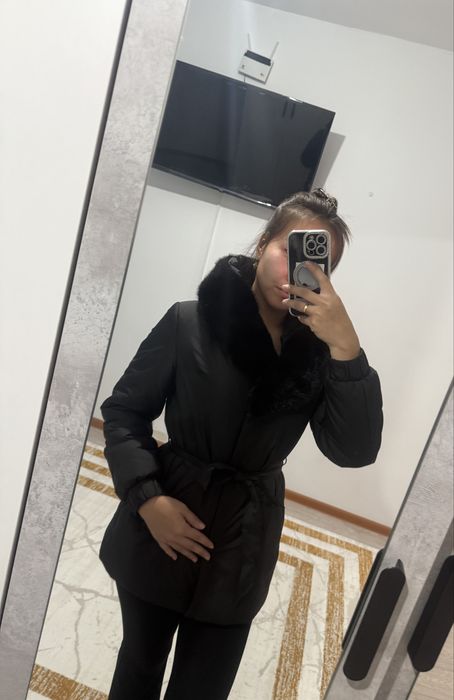 Продам женскую зимнюю куртку