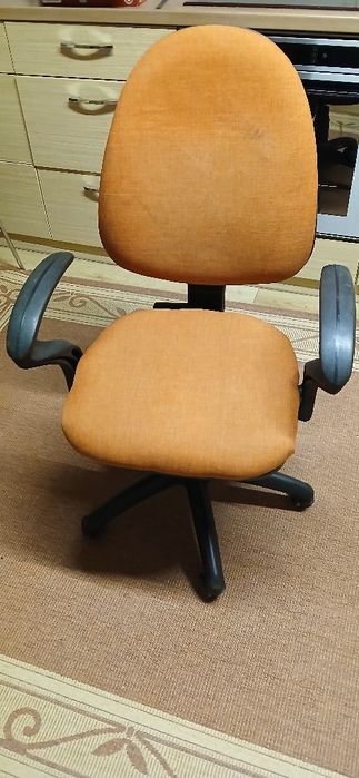 Scaun birou în  Cluj-Napoca