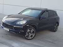 Porsche Cayenne 3.0 Hybrid trapa navi xenon perne Proprietar