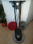 masini de curatat pardoseli, mocheta, covoare