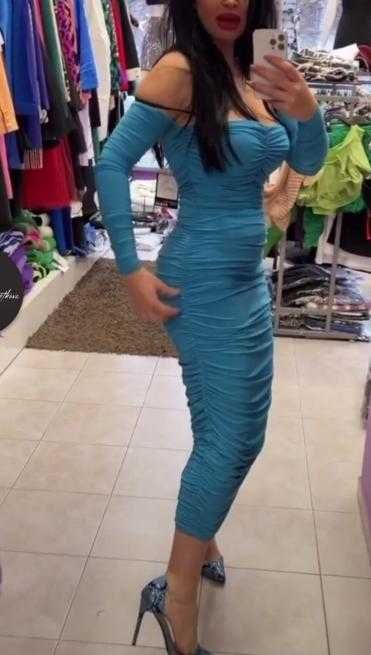 Ефектна рокля с набор