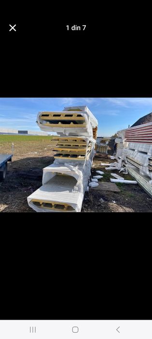 Vând panouri Sandwich