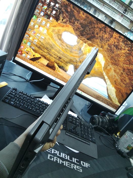 ASUS Vivobook Pro 15 (Q533MJ)