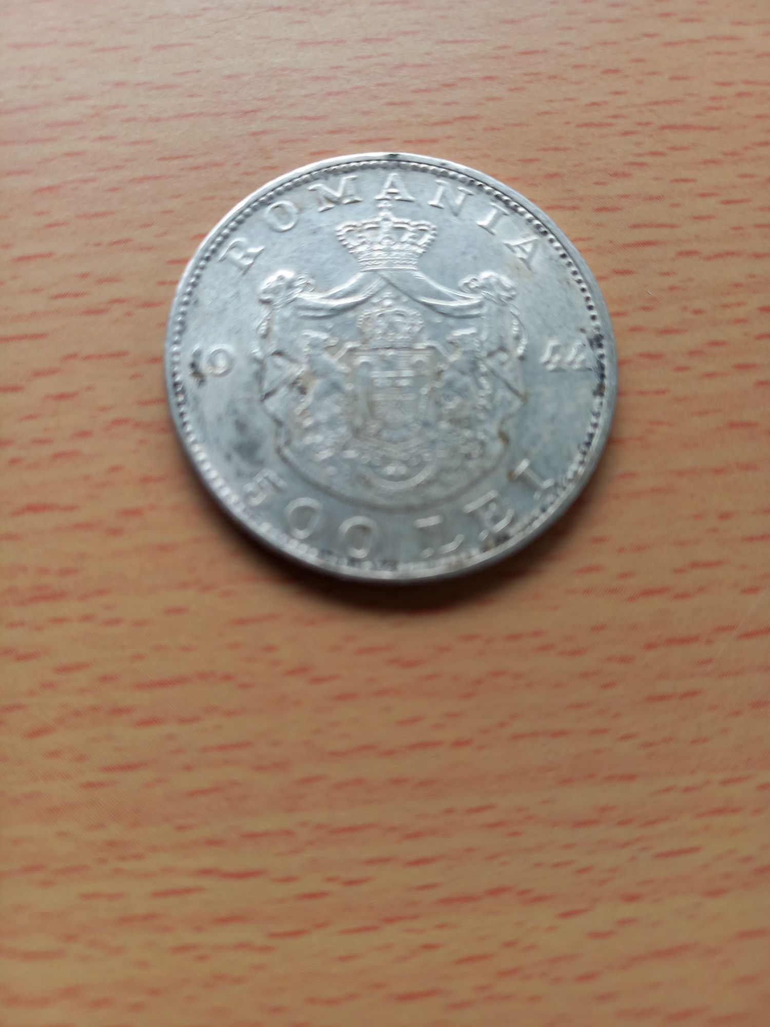 Moneda 500 lei cu regele Mihai an 1944