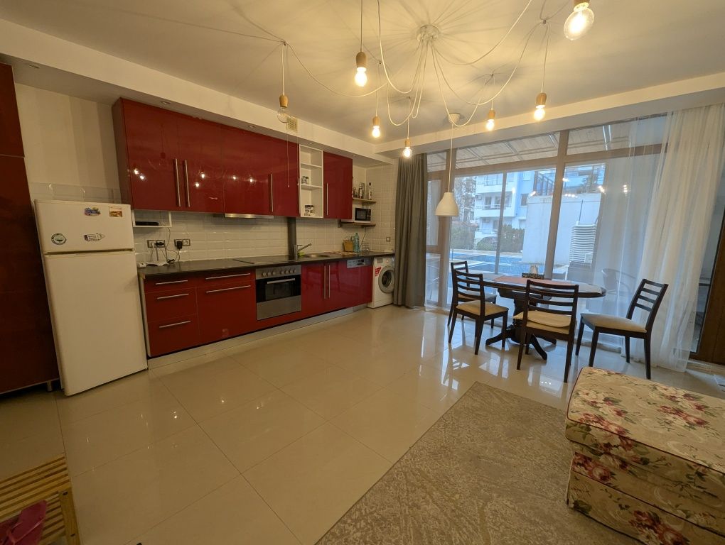 Продава се Двустаен апартамент в к.к. Слънчев бряг - 76 кв.м за 961 €/кв.м - Снимка #3