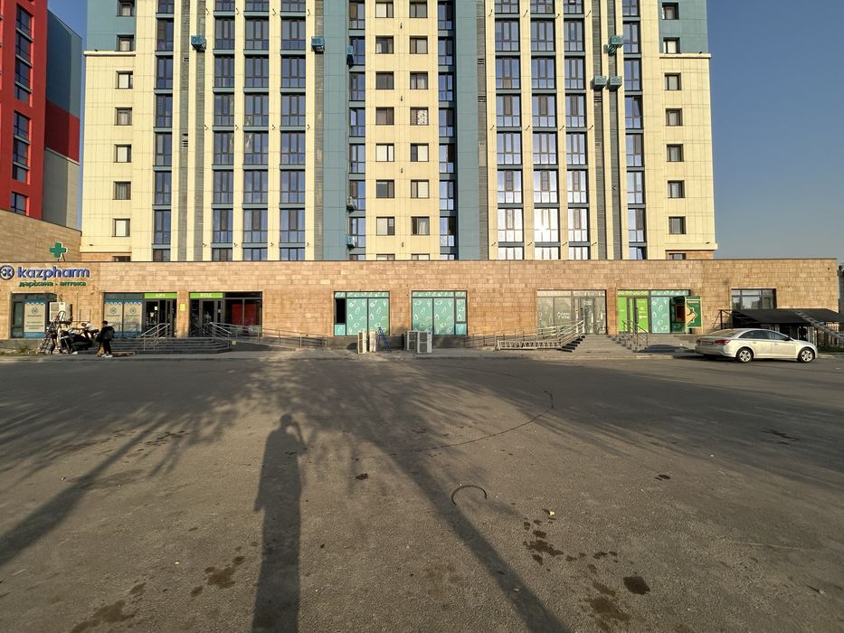 Сдается помещение под магазин одежды