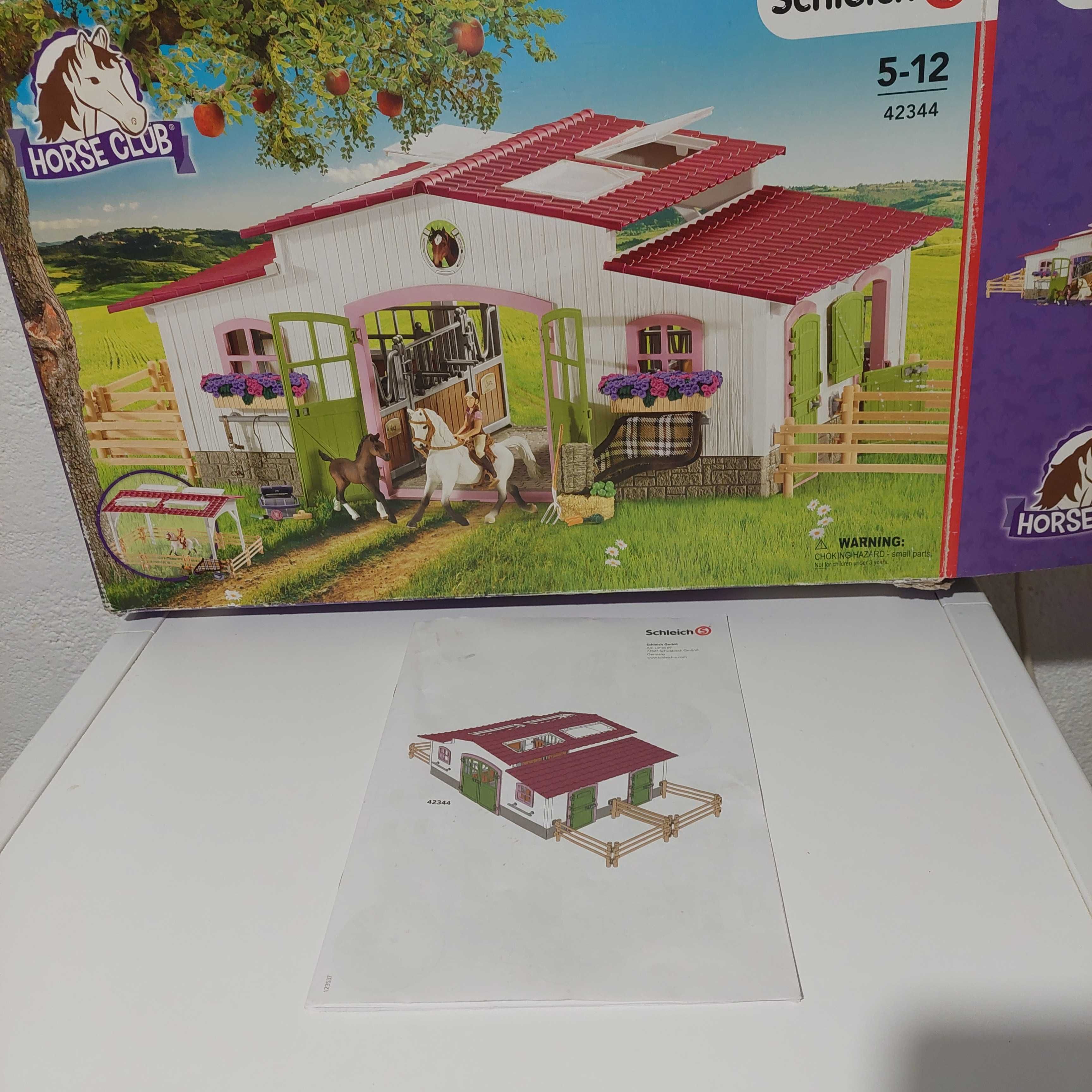 Конна база Schleich
