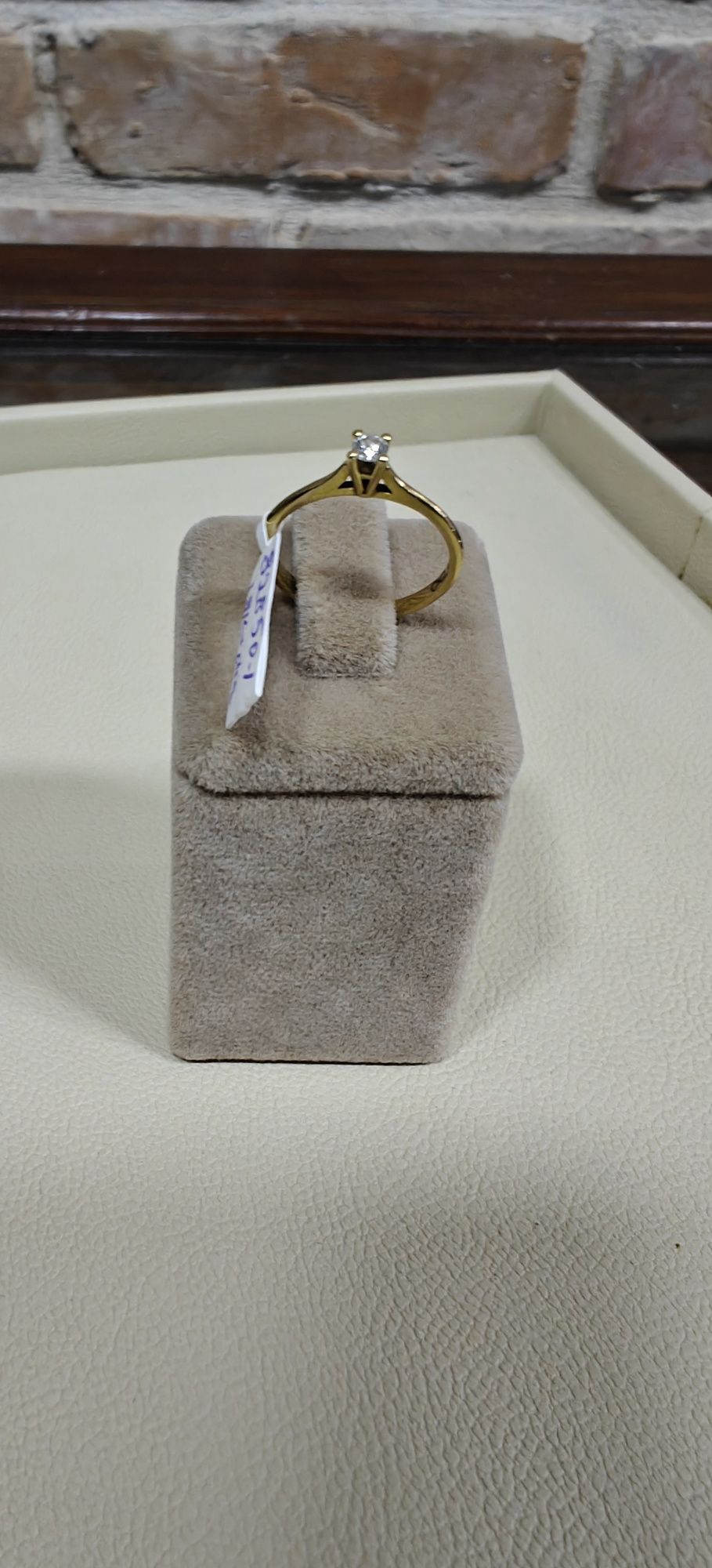 Inel logodna aur 18k 1.86gr diamant natural 0.13ct (r)