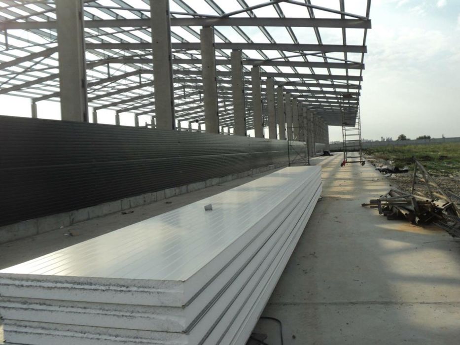 Construcții Hale Metalice: Soliditate, Eficiență și Inovație