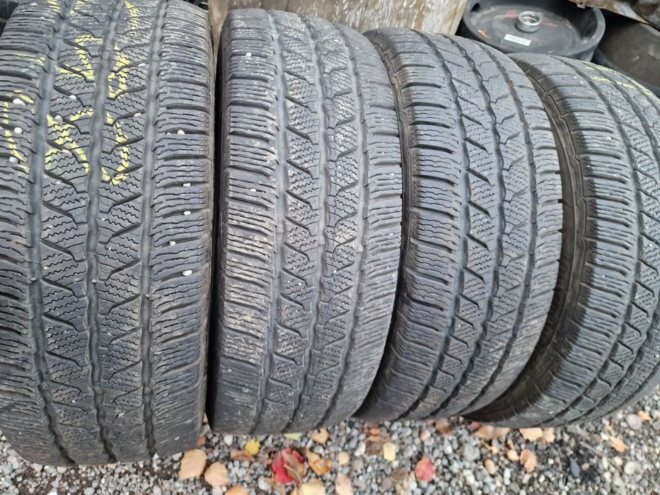 Anvelope 235/65R16C marca Continental, DOT 2021,7 mm