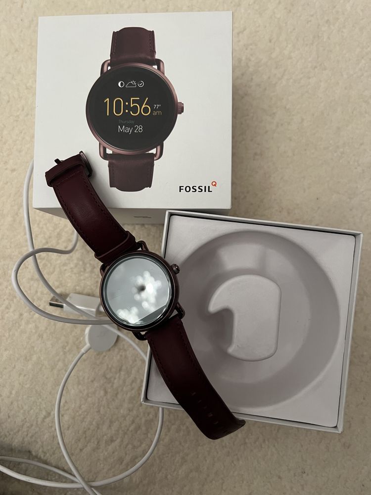 Smartwatch Fossil dama
