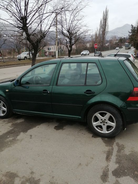 Vând  golf 4 an fabricație' 98