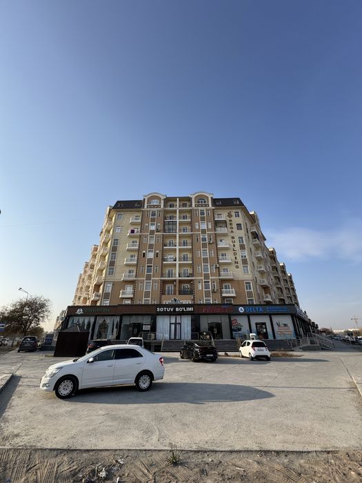 Urganch sh 3 xonali kvartira sotiladi.