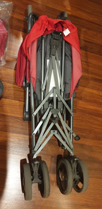 Căruț chicco roșu