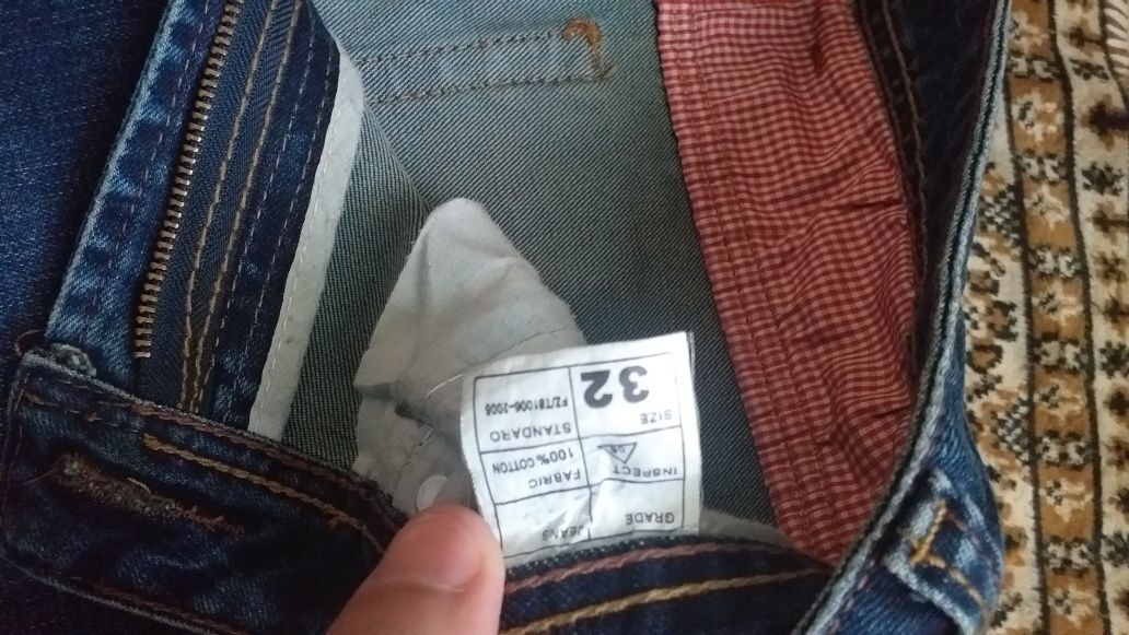 Продам джинсы Colin's отличного качества недорого