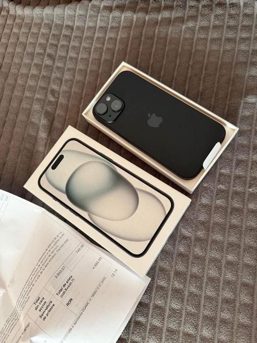 iPhone 15 Negru (Black) - orice rețea