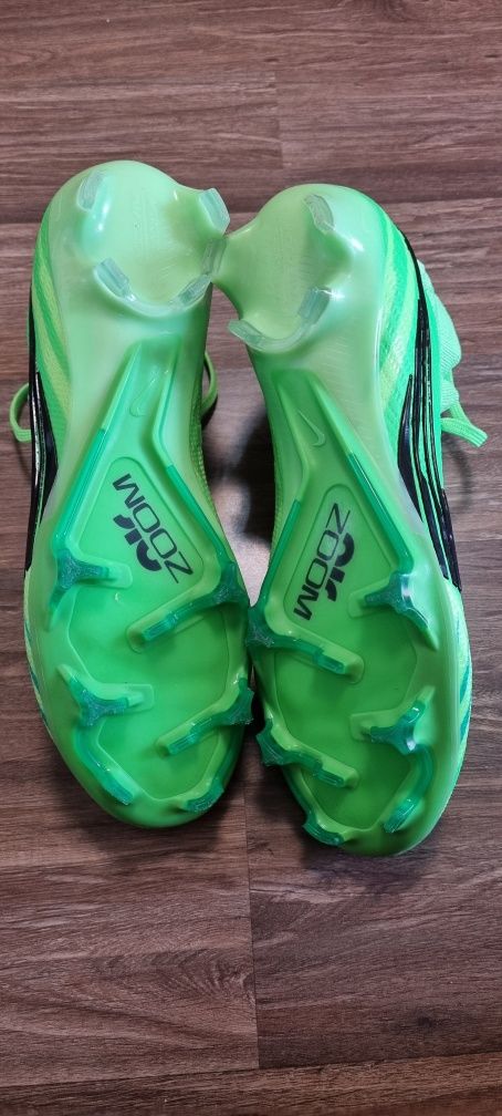 Професионални футболни обувки NIKE CR7