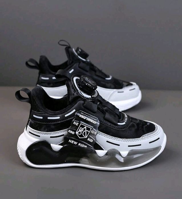 Детски маратонки момиче