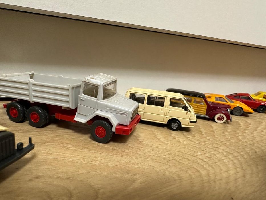 Machete 1/87 harpa și viking