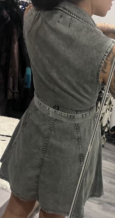 Дамски рокли различни модели