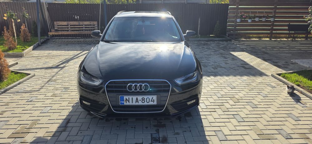 Audi A4 B 8.5  avant din 2012, motor 2.0 diesel, 136CP