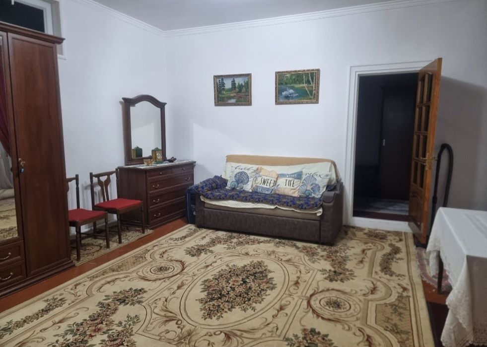 Сдаётся половина участка на Малике