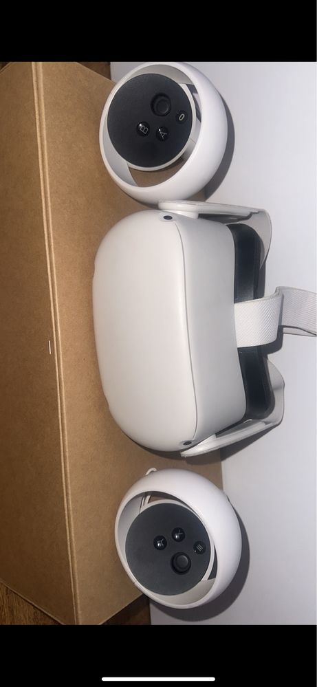 Шлем виртуальной реальности Oculus