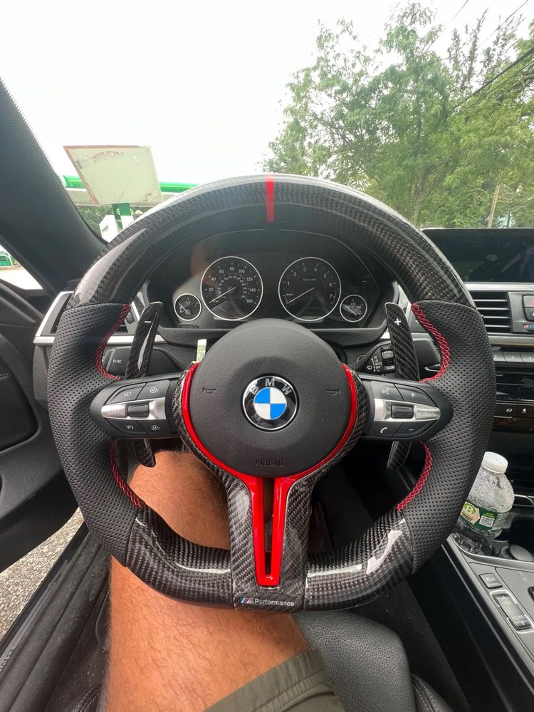 Volane BMW Seria F Personalizate – Carbon / Alcantara / Piele