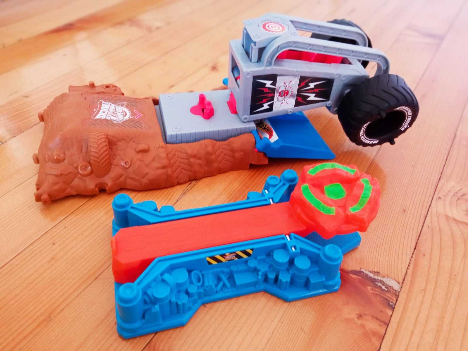 Комплект писти Hotwheels