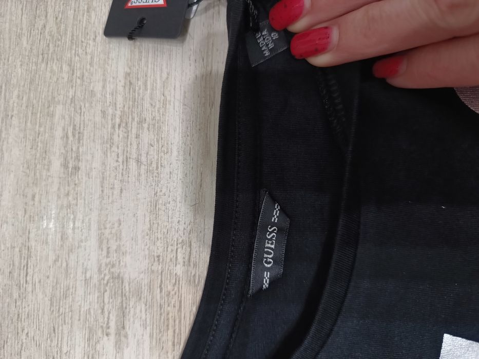 Оригинална блуза Guess