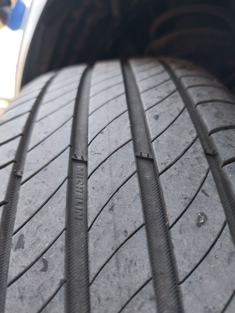 Michelin Primacy 4 - 235 / 45 / R20 Летни