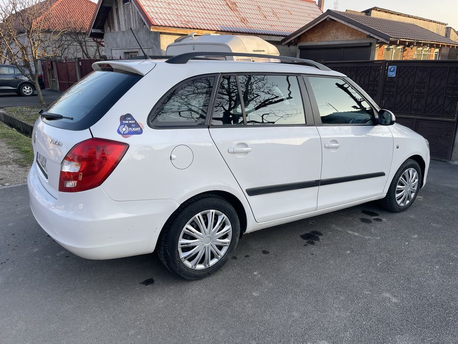 Inchiriez Skoda fabia pentru Bolt - Uber