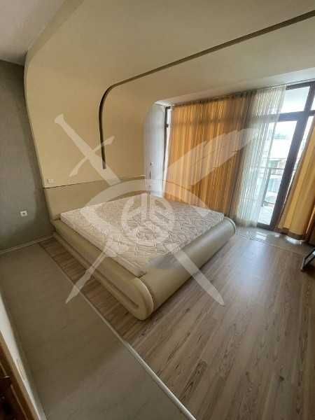 Продава се Двустаен апартамент в к.к. Слънчев бряг - 78 кв.м за 866 €/кв.м - Снимка #2