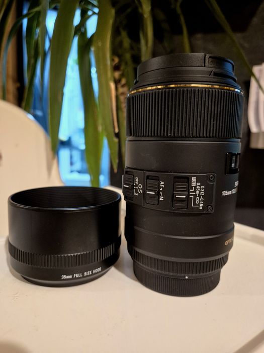 Obiectiv Sigma 105mm F2.8 EX Macro DG OS HSM pentru Canon
AI