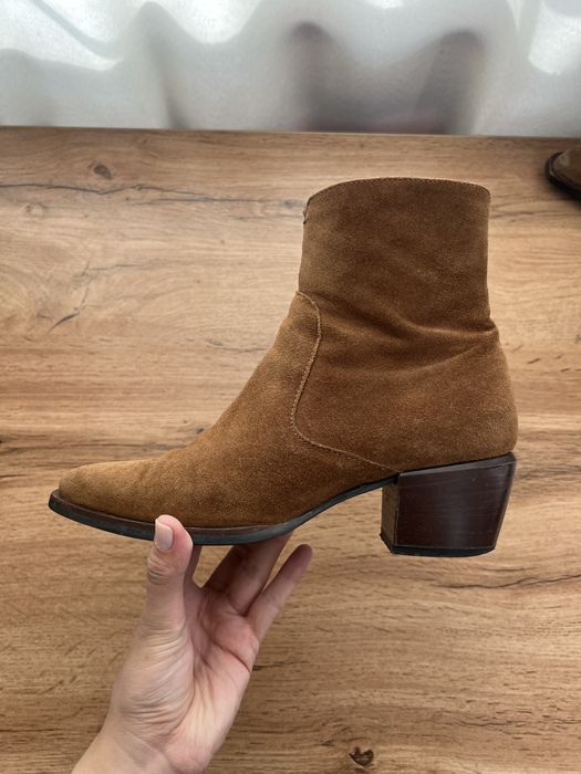 Замшевые казаки в отличном состоянии