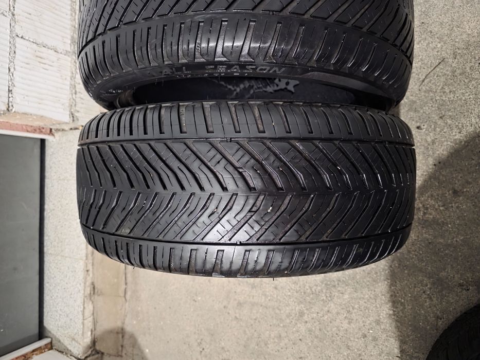 Anvelope iarna  225 45 17 an 2023