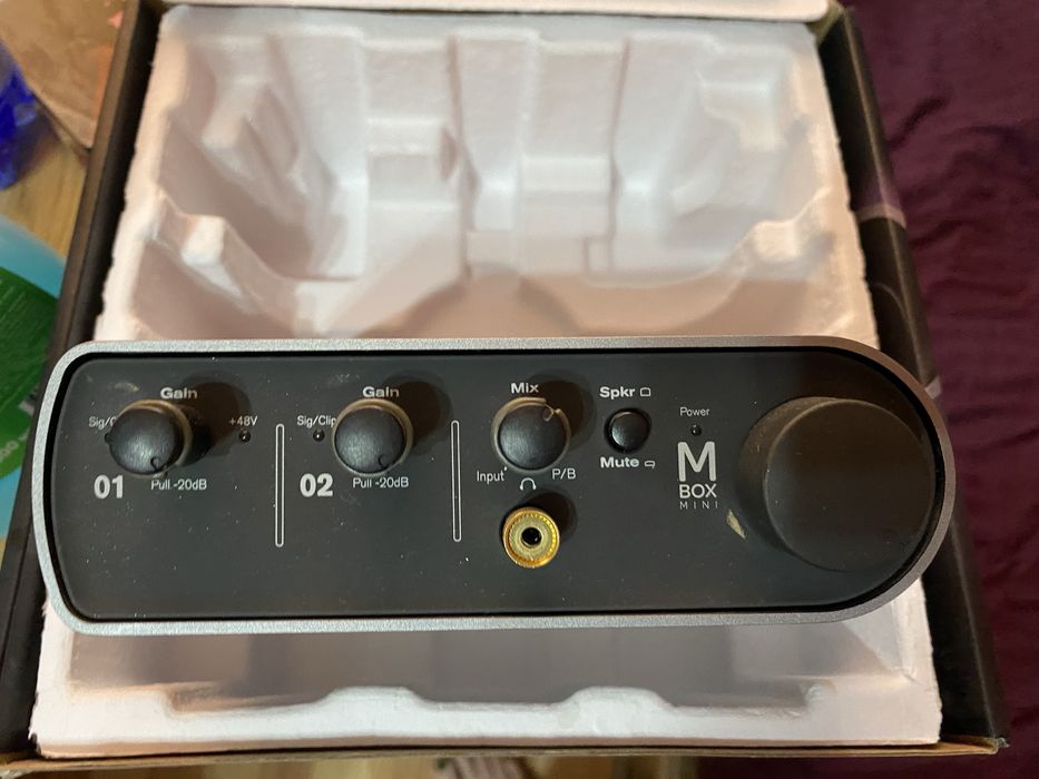 Звуковая карта AVID Mbox Mini USB 2