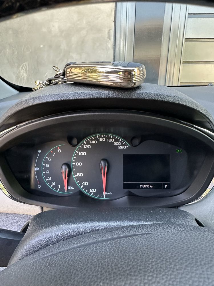 Tracker 1 2019 qora KELISHAMIZ