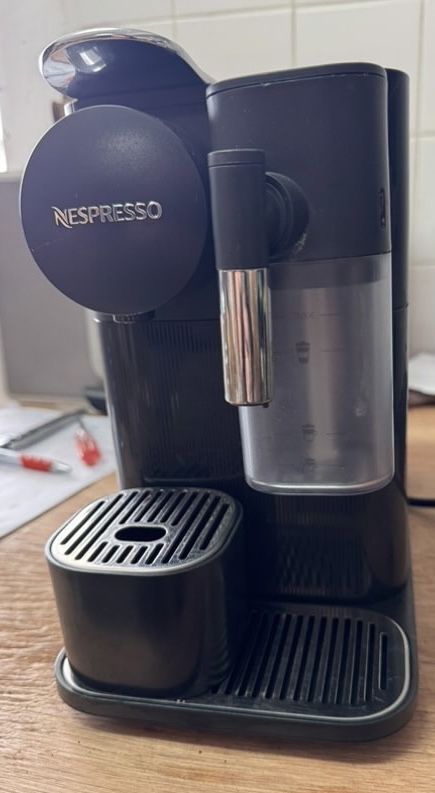 Автоматична кафемашина De'Longhi