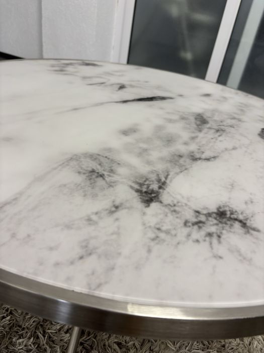 Masuta de cafea stil marmura