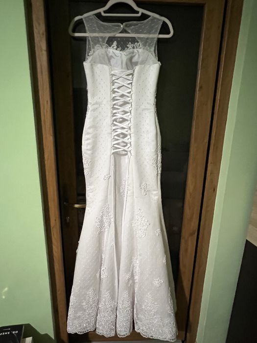 Vand rochie de mireasa