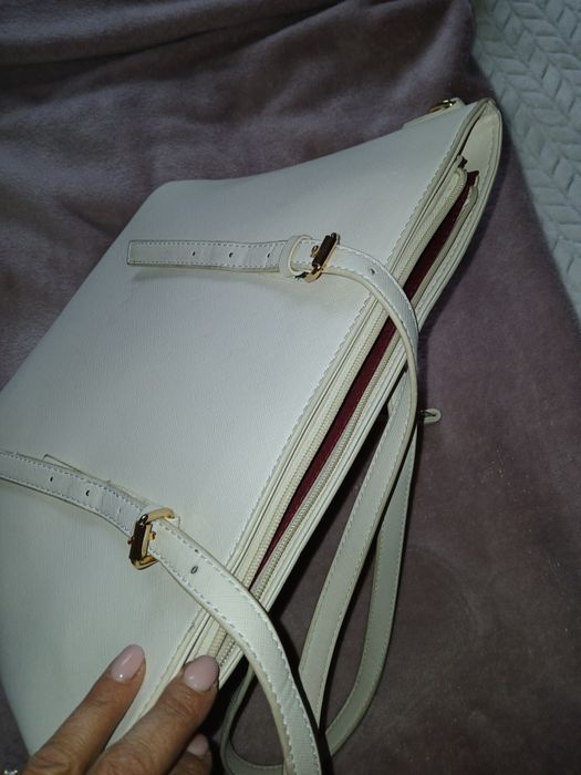 Дамска ежедневна чанта