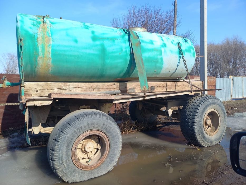 Продам водавоз с насосом. В рабочем состоянии