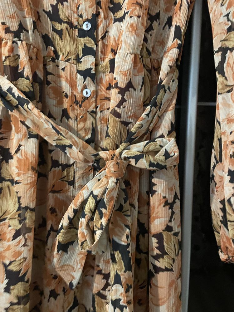 Намалени! 10 лвРокли Zara/Mango -нови