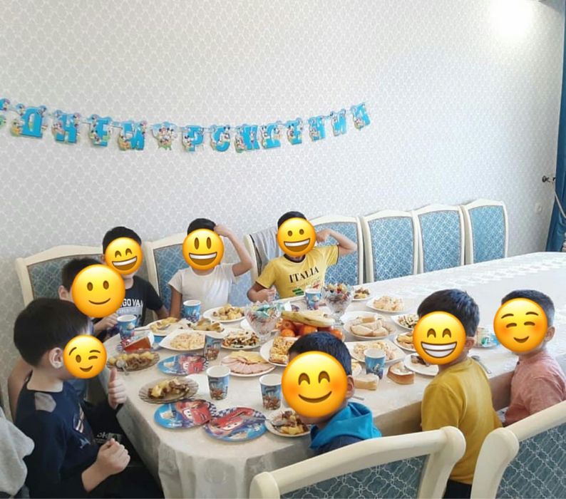 Продам стол со стульями