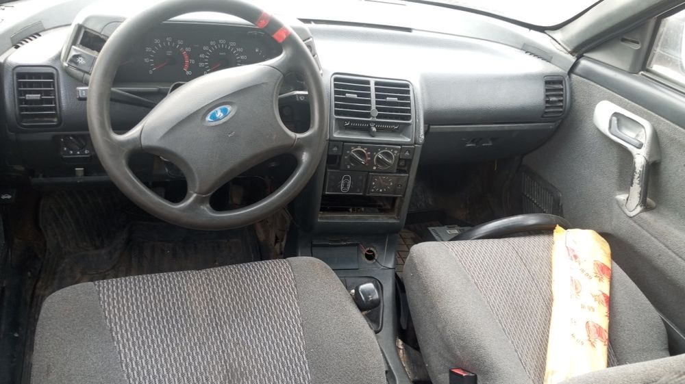 ВАЗ 12 надо галовку поменят обмен на другую ВАЗ 15 10 можно доп с моеи